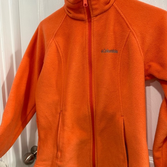 Columbia - Picture 2 of 2